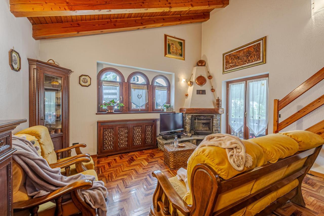 Appartamento Casa Beatrice - Wifi, Parcheggio E Vista Montagna - Cour 0231 Courmayeur Esterno foto