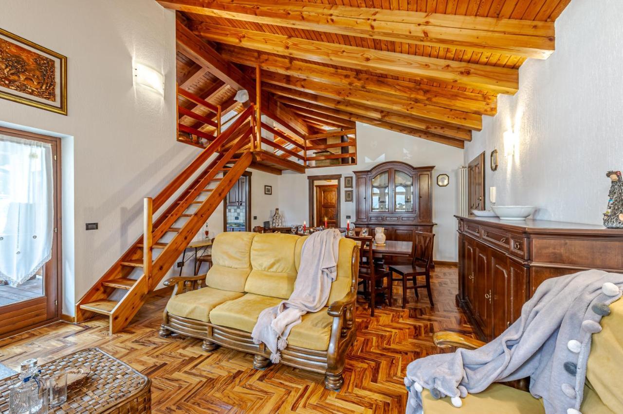 Appartamento Casa Beatrice - Wifi, Parcheggio E Vista Montagna - Cour 0231 Courmayeur Esterno foto