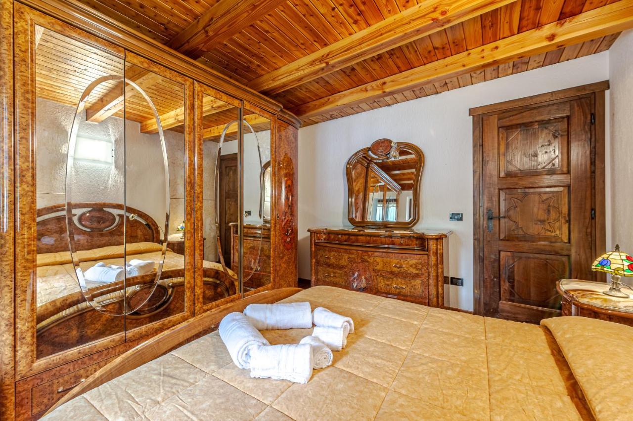 Appartamento Casa Beatrice - Wifi, Parcheggio E Vista Montagna - Cour 0231 Courmayeur Esterno foto