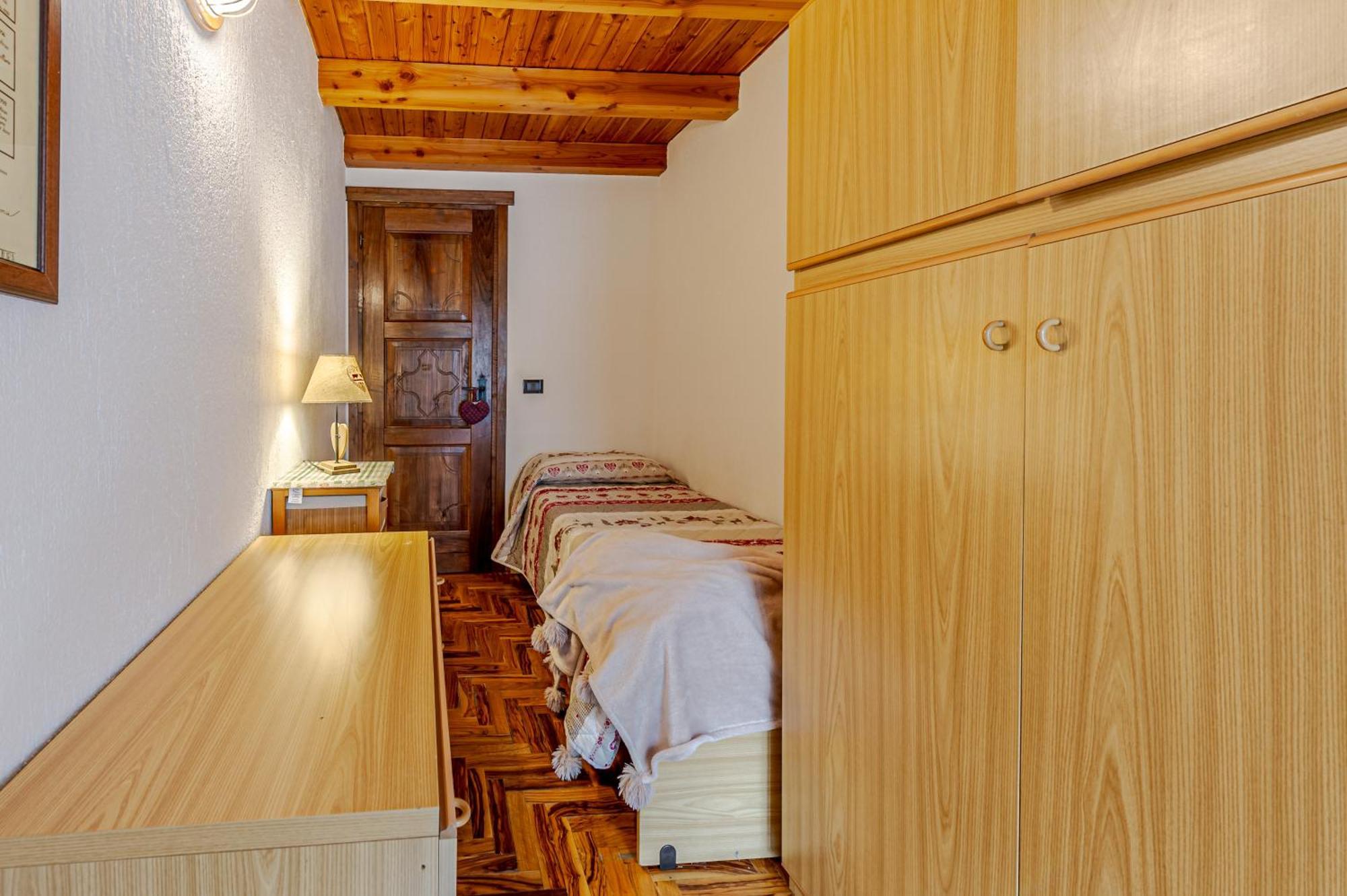 Appartamento Casa Beatrice - Wifi, Parcheggio E Vista Montagna - Cour 0231 Courmayeur Esterno foto